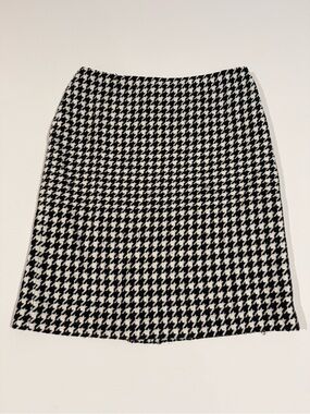 Kate Hill Black & White Houndstooth Pencil Skirt